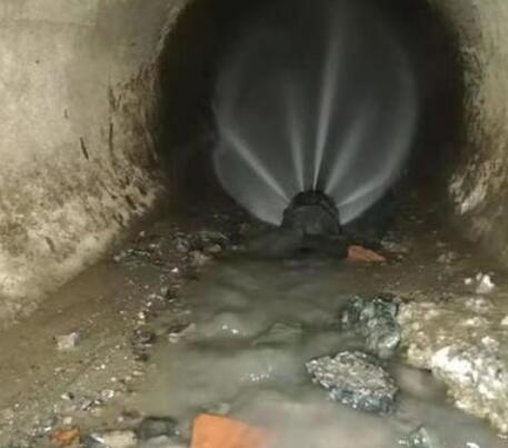 云城市政管道清淤